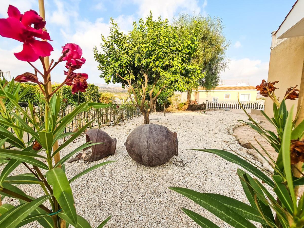 Katya-Sofia Villa - Tranquility With Sea View Peyia Luaran gambar